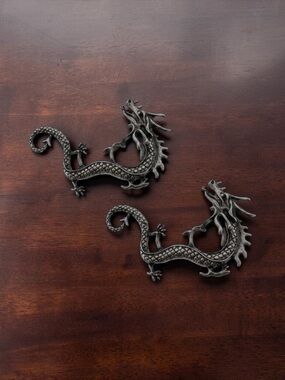 Gothic Antique Silver Dragon Ear Cuff Wrap – Left OR RIGHT - just 1